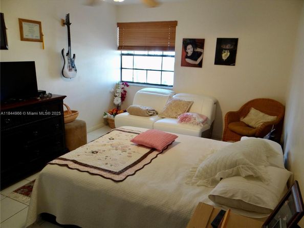 3500 Magellan Cir 714, Aventura FL 33180