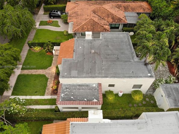 1111 Columbus Blvd, Coral Gables FL 33134