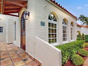1111 Columbus Blvd, Coral Gables FL 33134