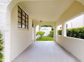1111 Columbus Blvd, Coral Gables FL 33134