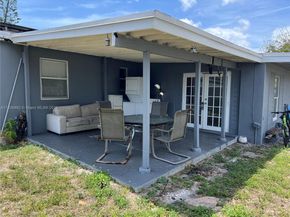 1885 NE 53rd St, Pompano Beach FL 33064