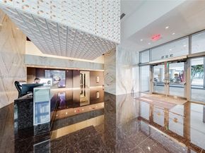 325 S Biscayne Blvd 2515, Miami FL 33131
