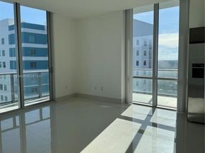 1010 SW 2nd Ave PH06, Miami FL 33130