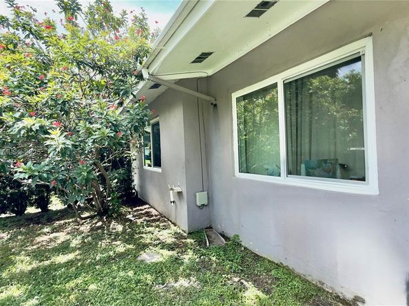 217 S 57th Ter, Hollywood FL 33023