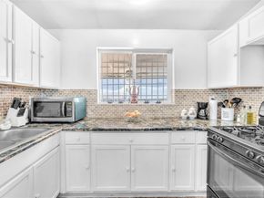 19328 NW 46th Ave, Miami Gardens FL 33055