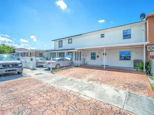 19328 NW 46th Ave, Miami Gardens FL 33055