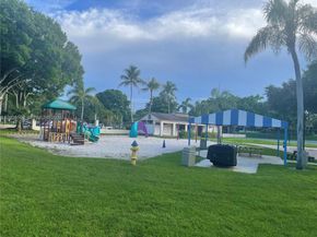 4644 N Carambola Cir N 2725, Coconut Creek FL 33066