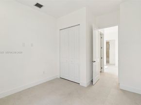 1515 SW 40th Ter, Fort Lauderdale FL 33317