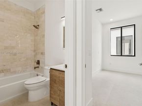 1515 SW 40th Ter, Fort Lauderdale FL 33317