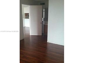 19825 SW 114th Ave 323, Miami FL 33157