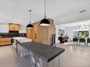10740 SW 73rd Ct, Pinecrest FL 33156