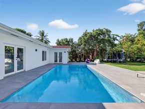 10740 SW 73rd Ct, Pinecrest FL 33156