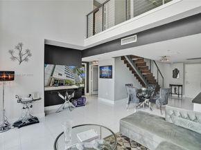 92 SW 3rd St 905, Miami FL 33130