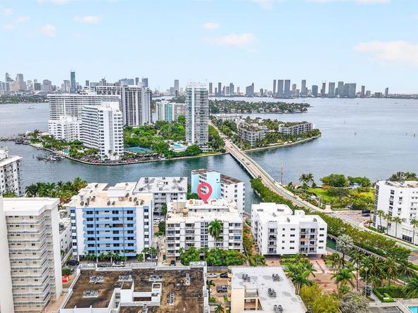 1670 Bay Road 3F, Miami Beach FL 33139