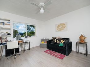 18890 NW 57 ave 210, Hialeah FL 33015