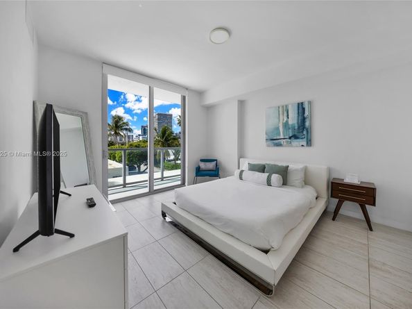 Undisclosed Address #A11876325, Miami FL 33137