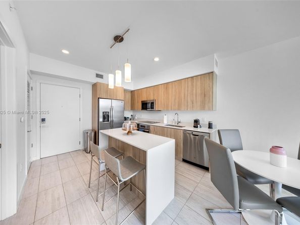 Undisclosed Address #A11876325, Miami FL 33137
