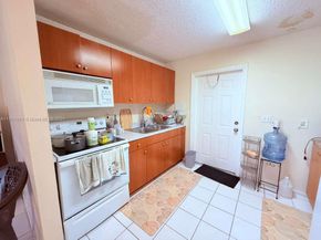 850 E Commercial Blvd 109A, Oakland Park FL 33334