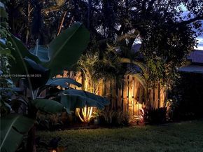 16005 Opal Creek Dr, Weston FL 33331