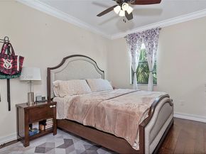 11332 SW 12th St, Pembroke Pines FL 33025