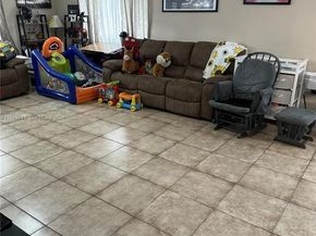 700 SW 28th Ter, Fort Lauderdale FL 33312
