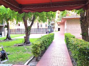 5201 NW 7th St 106, Miami FL 33126