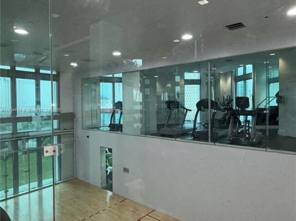 350 S Miami Ave 312, Miami FL 33130