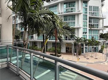 350 S Miami Ave