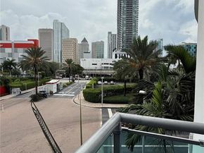 350 S Miami Ave 312, Miami FL 33130