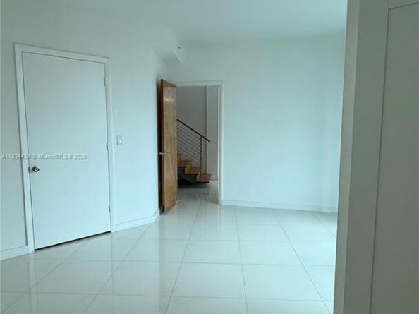 350 S Miami Ave 312, Miami FL 33130