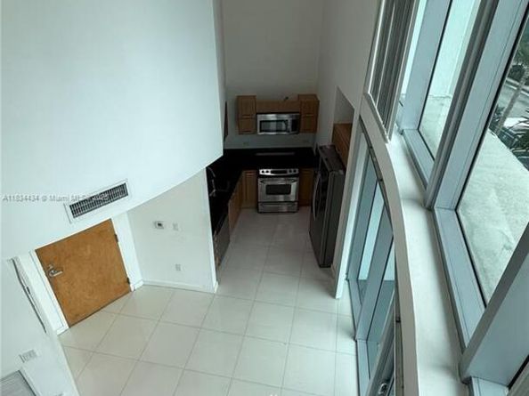 350 S Miami Ave 312, Miami FL 33130