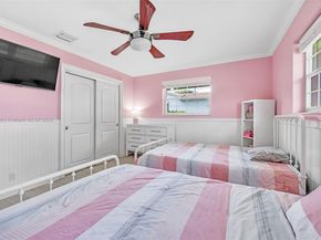 2221 N 43rd Ave, Hollywood FL 33021