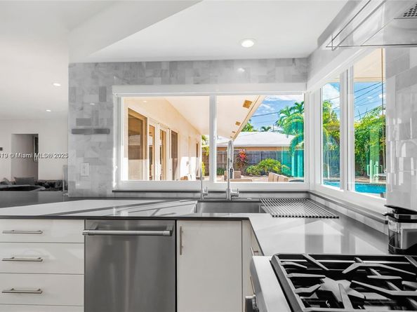 5131 NE 26th Ave, Fort Lauderdale FL 33308