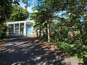 2431 Mayo St, Hollywood FL 33020