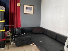 1985 NE 172nd St, North Miami Beach FL 33162