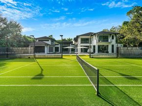 8961 SW 62nd Ct, Pinecrest FL 33156