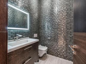 8961 SW 62nd Ct, Pinecrest FL 33156