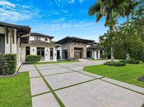 8961 SW 62nd Ct, Pinecrest FL 33156