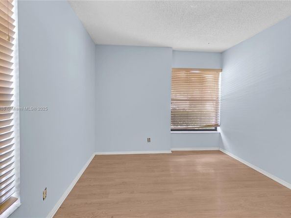 3160 NW 108th Ter, Sunrise FL 33351