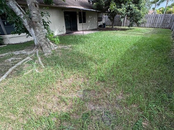 3160 NW 108th Ter, Sunrise FL 33351