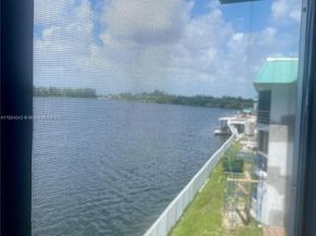 1160 NE 191st St 32, Miami FL 33179