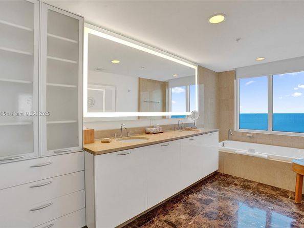 505 N Fort Lauderdale Beach Blvd 2217, Fort Lauderdale FL 33304