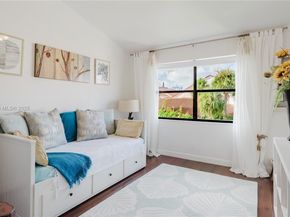 21195 Helmsman Dr F12, Aventura FL 33180