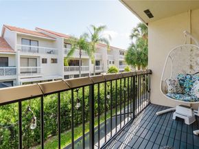 21195 Helmsman Dr F12, Aventura FL 33180