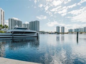 21195 Helmsman Dr F12, Aventura FL 33180