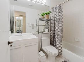 21195 Helmsman Dr F12, Aventura FL 33180
