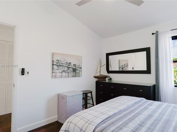 21195 Helmsman Dr F12, Aventura FL 33180