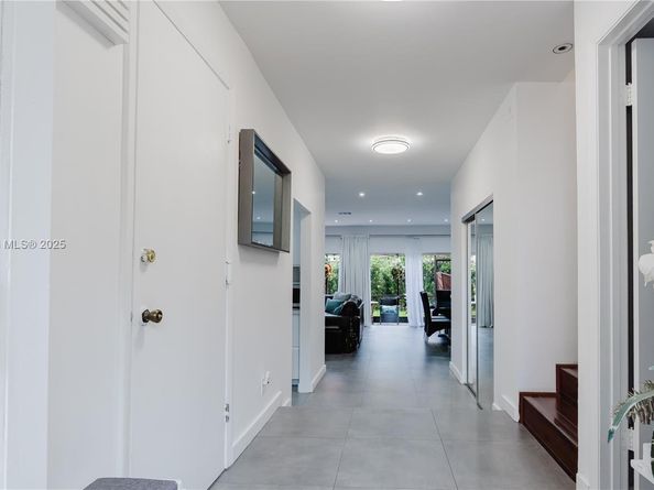 21195 Helmsman Dr F12, Aventura FL 33180