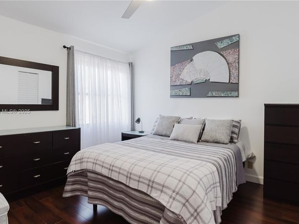 21195 Helmsman Dr F12, Aventura FL 33180