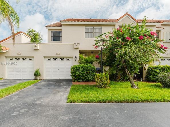 21195 Helmsman Dr F12, Aventura FL 33180